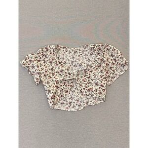 Floral Twist Front Crop Top Short Sleeve Lightweight I Joah Small